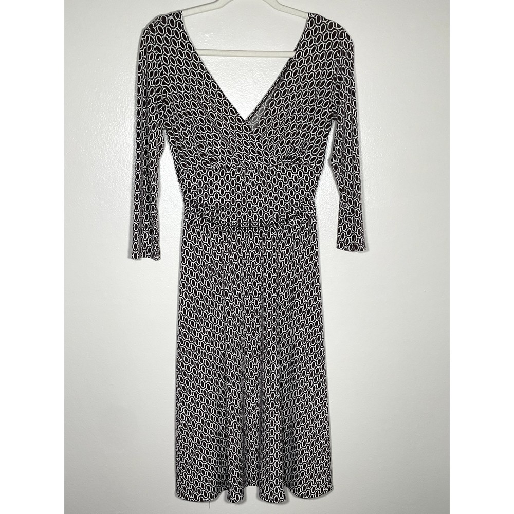 Maggy London Women's Dress Size 10 Brown White 3/4 Sleeve V-Neck V-Back
